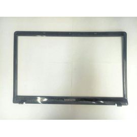 Samsung RV511/RV515/RV520 Рамка матрицы (org.) Samsung - Сервис Плюс Рус