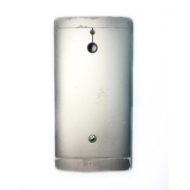 SONY LT22i Xperia P Задняя крышка (Серебряный) (org.) Sony - Сервис Плюс Рус