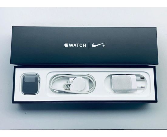 Apple Watch Nike+ Series 4 GPS 40mm - Миланский сетчатый браслет (серебро) Apple - Сервис Плюс Рус